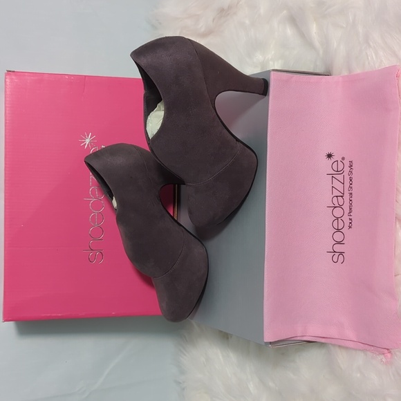 Little Diva Grey Booties - Picture 3 of 8